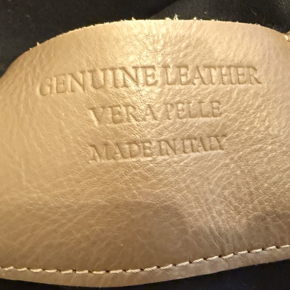 UNICA! Firenze Vera Pelle Taupe Leather Pouch/Crossbody hinge bag - Picture 6 of 7